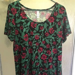 LuLaRoe cactus flower print Classic Tee L
